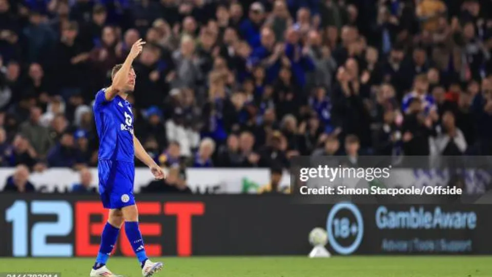 12Bet tài trợ Leicester City 2023