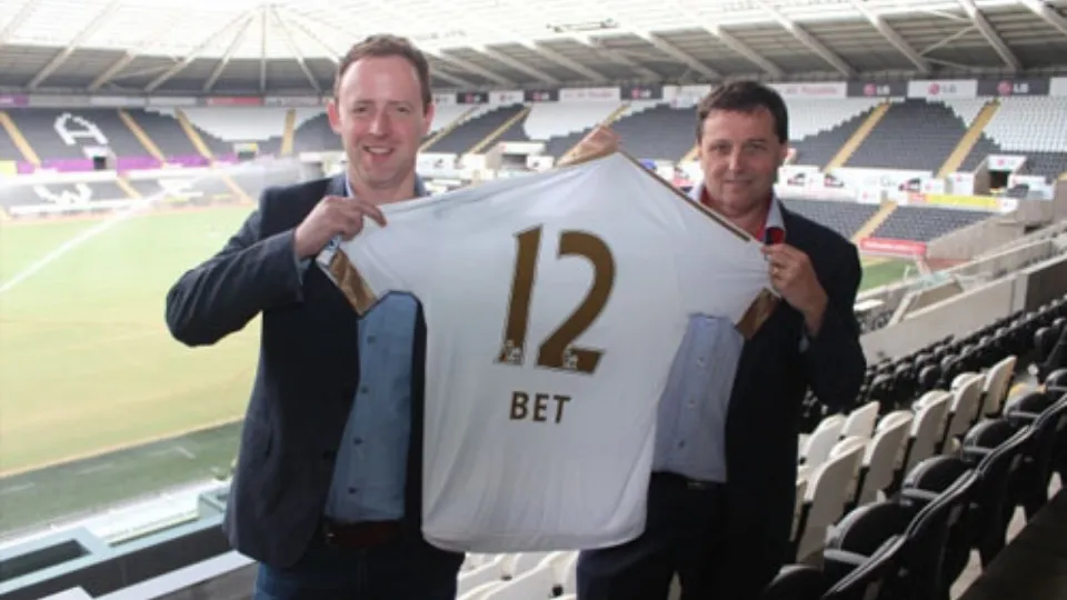 12Bet tài trợ Swansea City 2015
